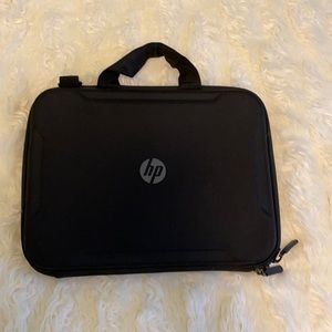 PRICE FIRM! Black Hp hard Brief Case hard laptop case
